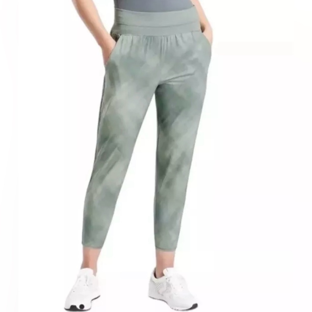 Athleta Nolita Slim Tapered Printed Crop Pant Size 4 NWT